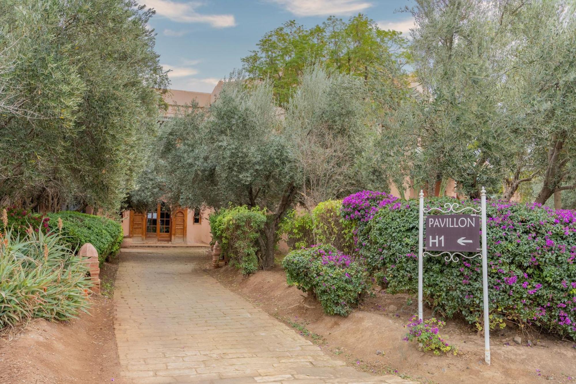 Appartement De Luxe A Palmeraie Village 2 Marrakesh Bagian luar foto